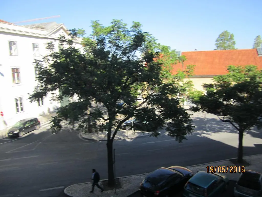 B.Mar Hostel & Suites Lisboa 3*,