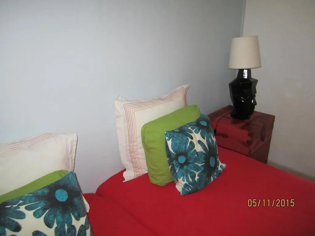 B.Mar Hostel & Suites Лиссабон 3*,